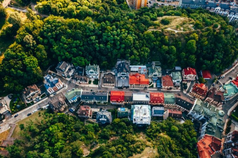 Тонкости фасадного декора